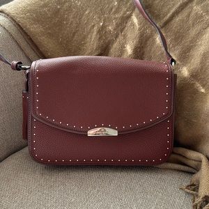 NWOT Kate Spade Kenway Studs Crossbody in Port Brown
